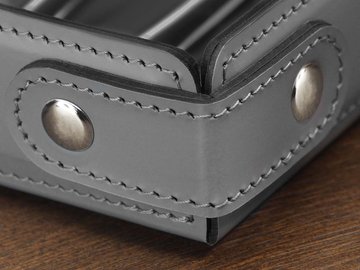 Rivetti in argento