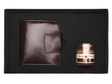 коричневий