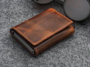 Портфейл с радиочестотна идентификация  (RFID ) 541310