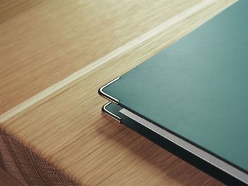 4 colțuri de carte din metal argintiu